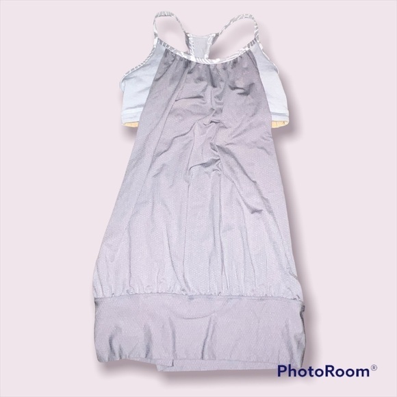 Lululemon No Limits Athletic‎ Tank Gray/Gray Stripes Size 4 - Picture 3 of 7